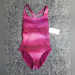 NWT Athleta Malibu One Piece Swimsuit